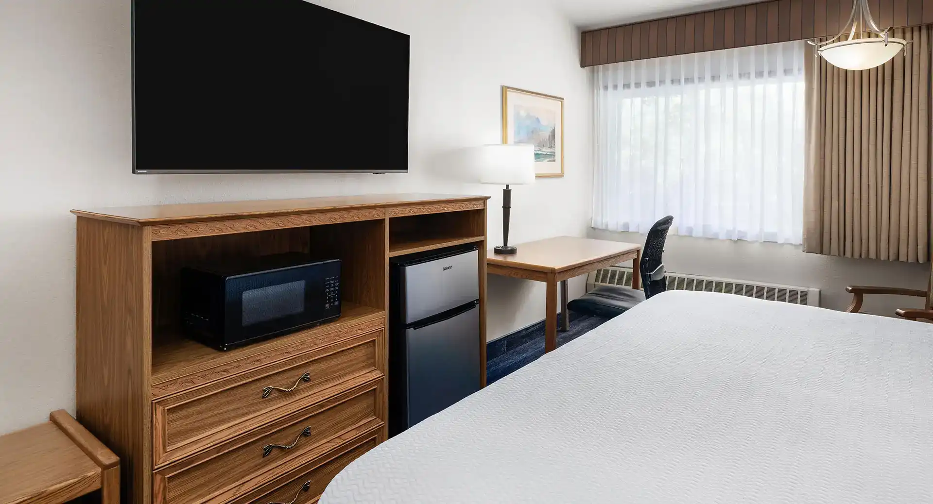 Harbor View Suite 2