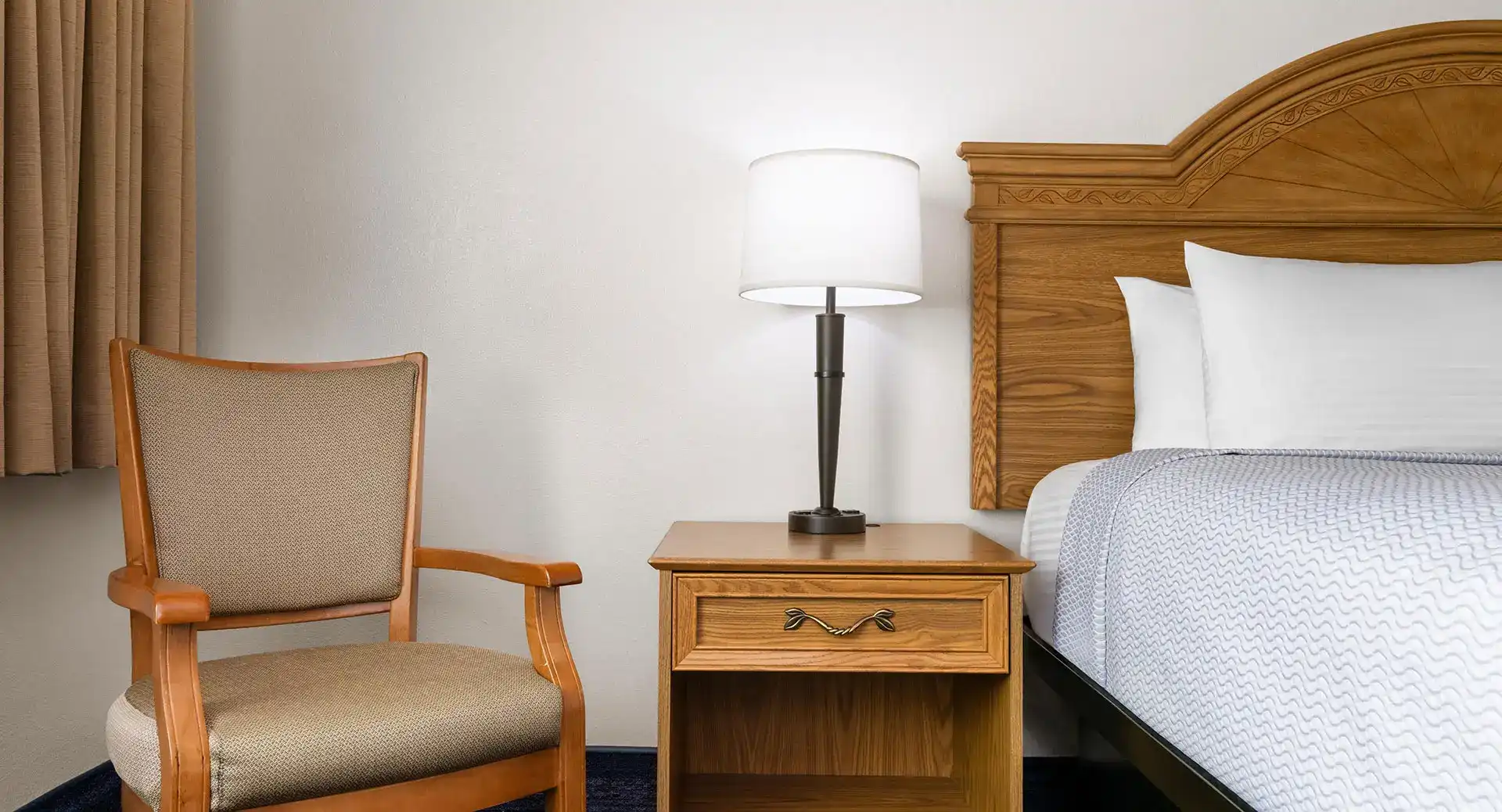 Harbor View Suite 3